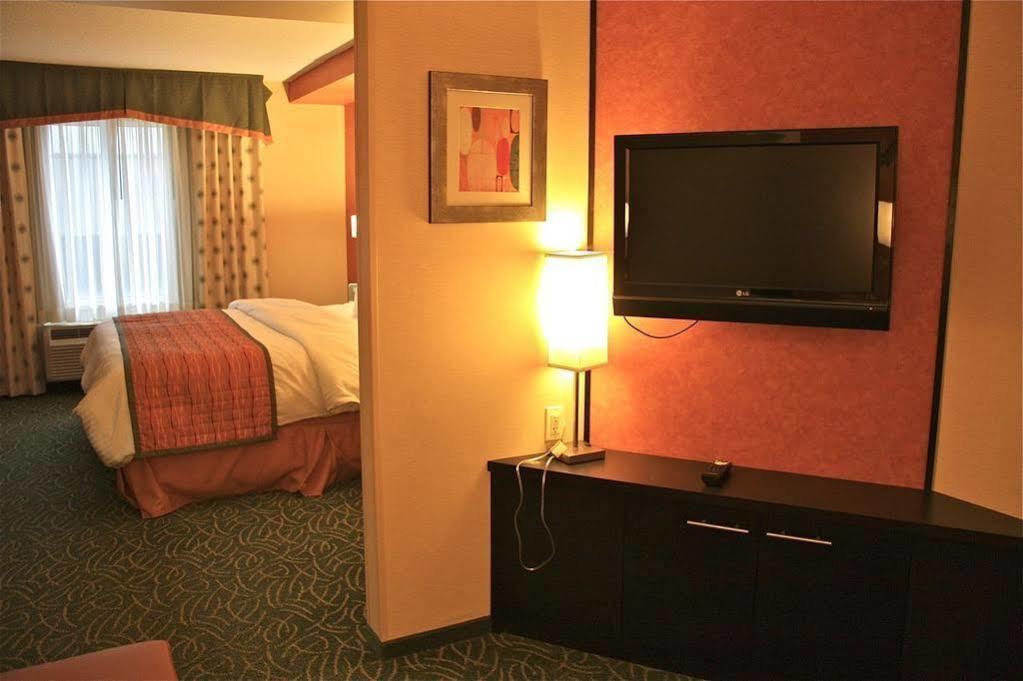 Fairfield Inn & Suites By Marriott Guelph Zewnętrze zdjęcie